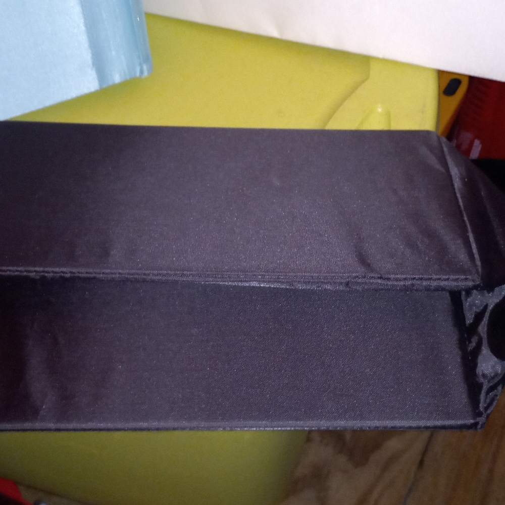 Foldable Shoe Box/Container (7) - Picture 2 of 4